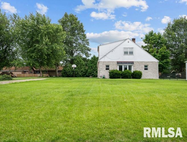 1106 12th Ave., Orion, IL 61273