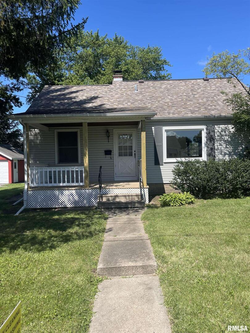 3705 26th St., Moline, IL 61265