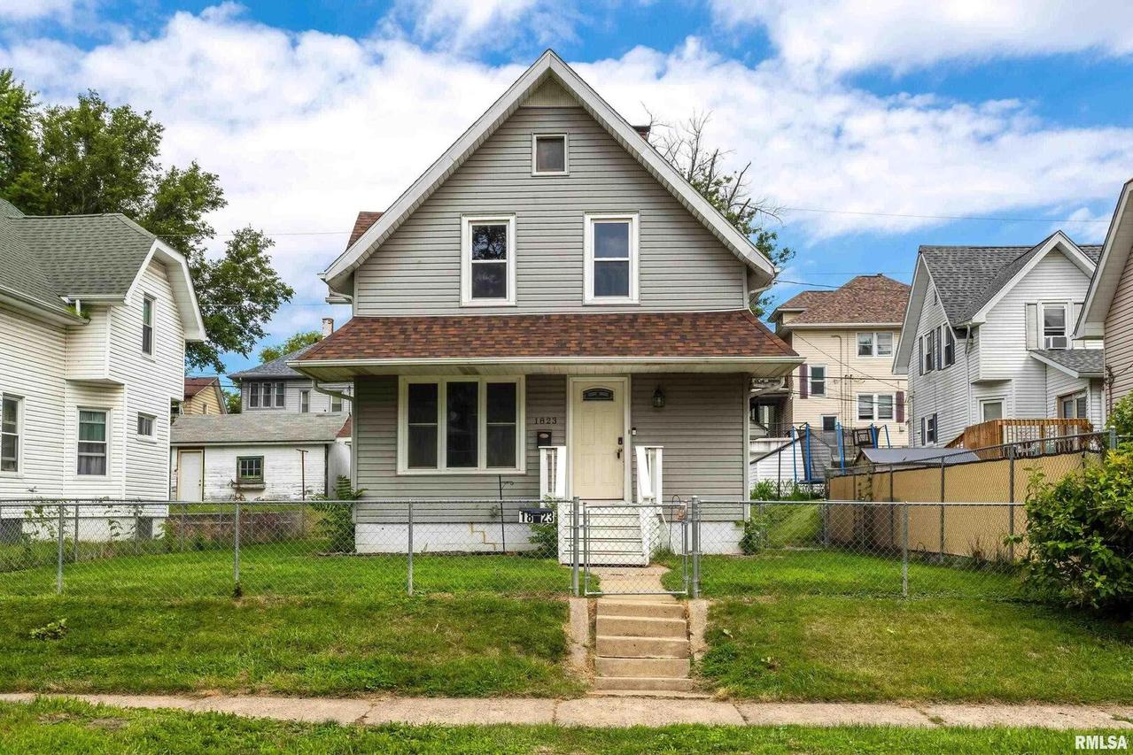 1823 18th Ave., Moline, IL 61265