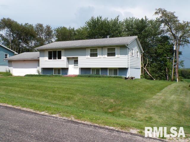 23 Sunny Hill Dr., Orion, IL 61273
