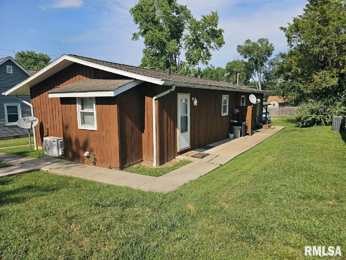 504 S 18th St., Herrin, IL 62948