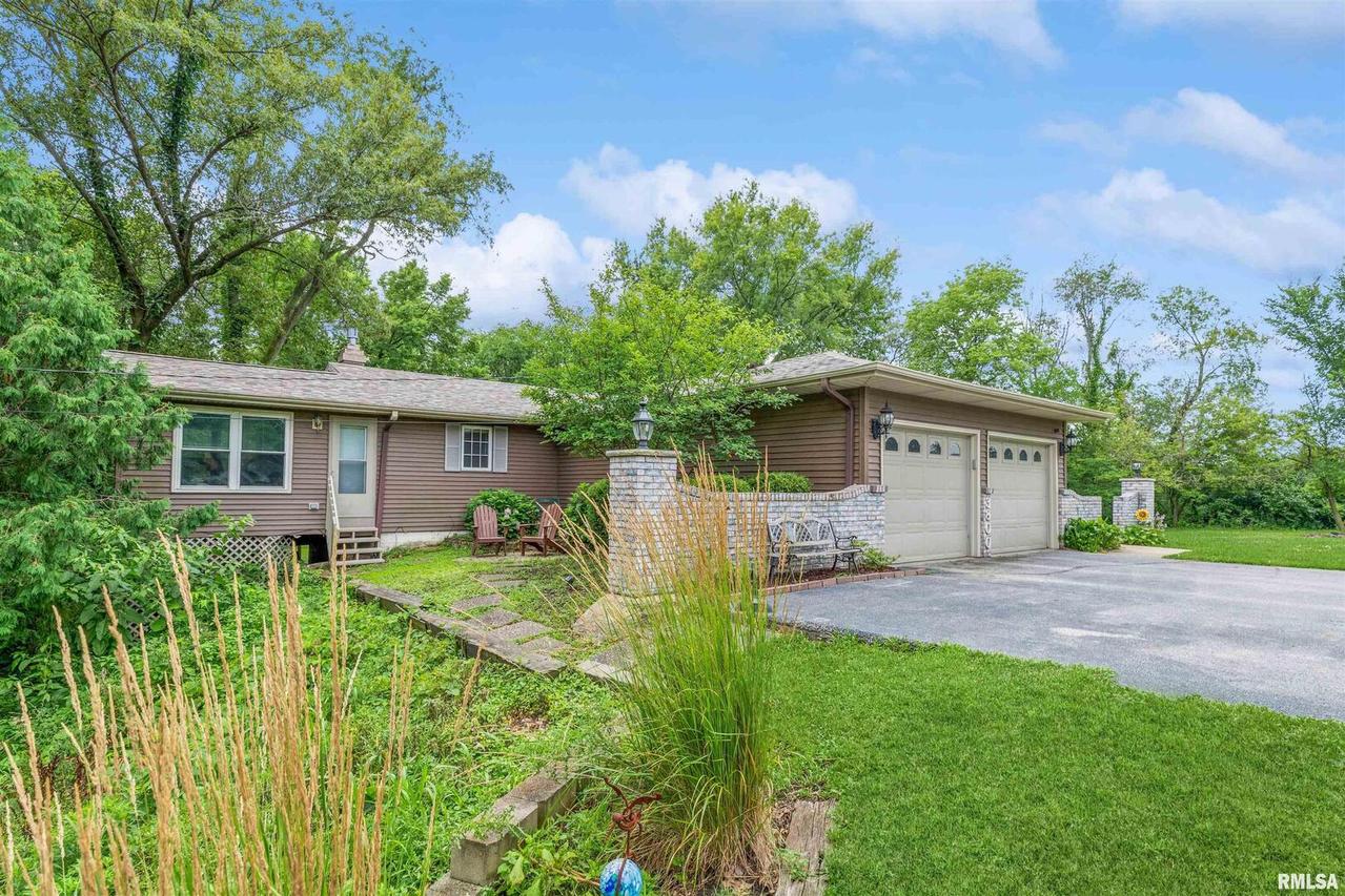 3800 178th St., East Moline, IL 61244