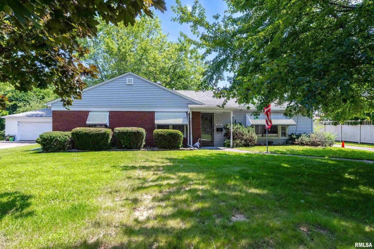 3419 25th St., Rock Island, IL 61201