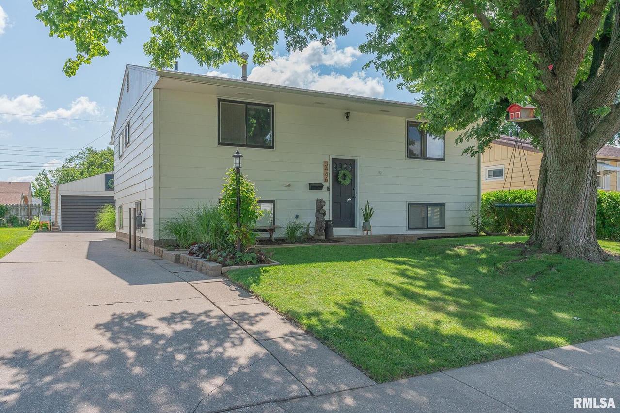 3446 3rd St. #A, East Moline, IL 61244