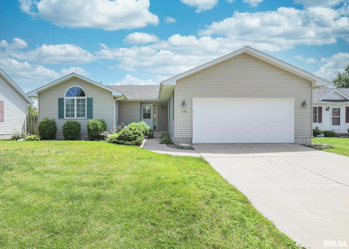 1110 17th Ave., Silvis, IL 61282