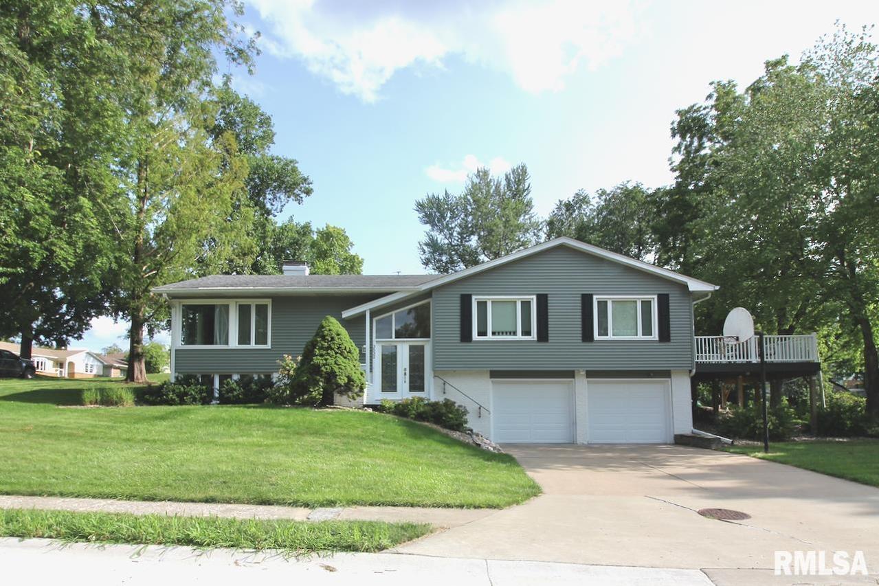 3532 25th Ave., Rock Island, IL 61201