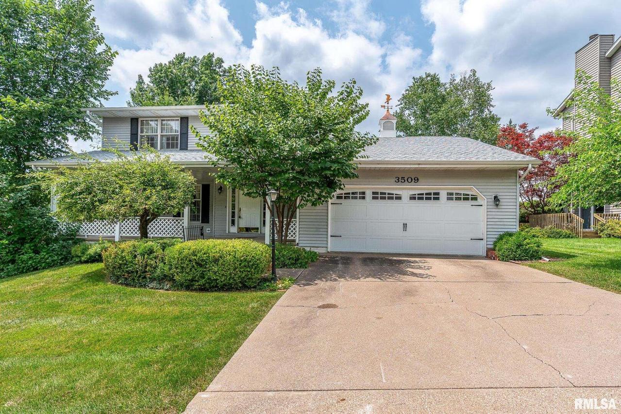 3509 33rd Street Ct., Moline, IL 61265