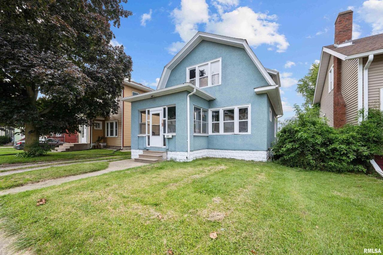 323 16th Ave., East Moline, IL 61244