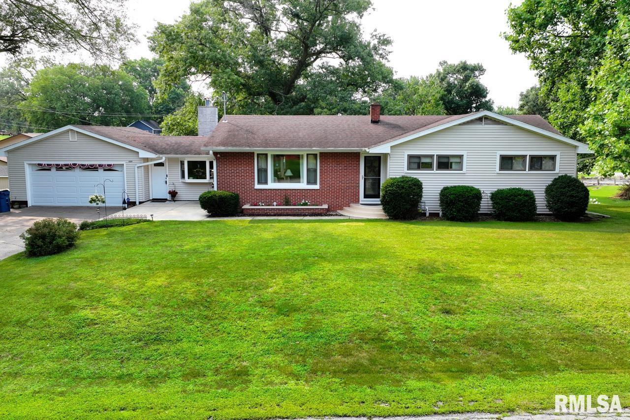 609 S Church St., Albany, IL 61230