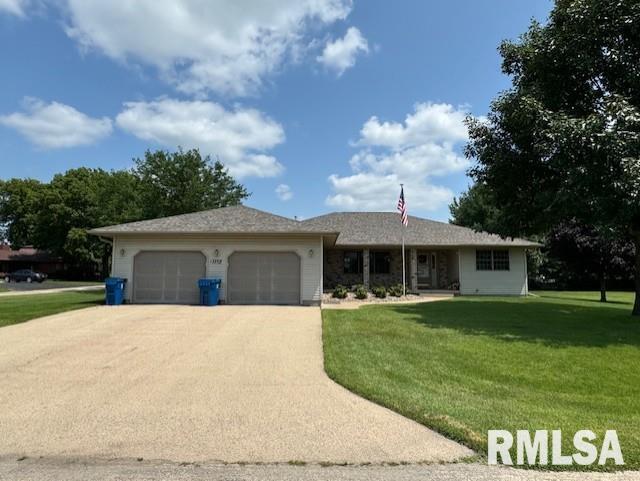 1750 and 1752 Schade St., Thomson, IL 61285