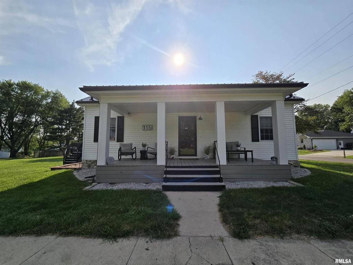 115 N Fulton St., Payson, IL 62360