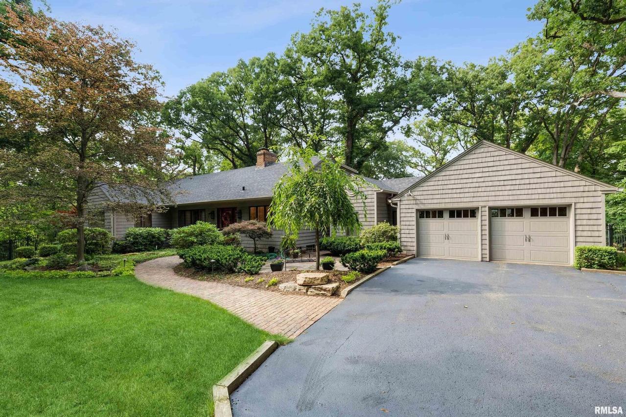 625 48th St., Moline, IL 61265