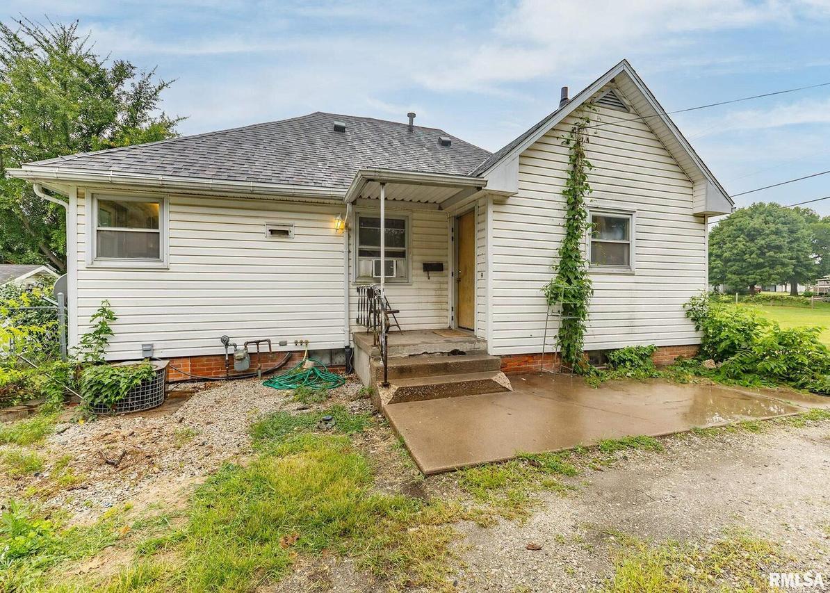 600 SW 7th St., Aledo, IL 61231