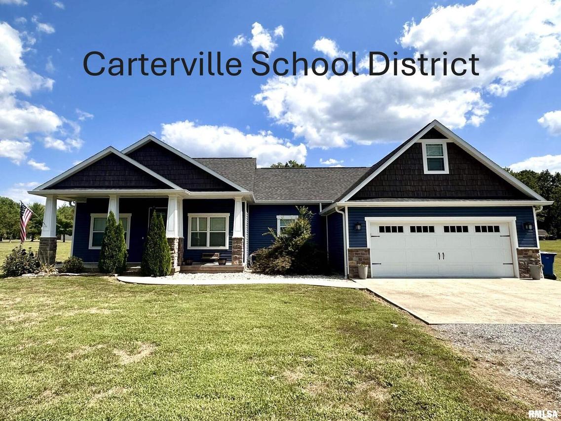 12214 Burghof St., Carbondale, IL 62901