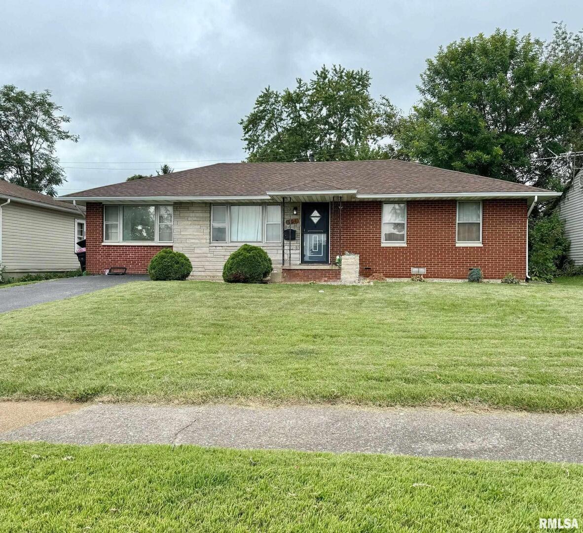 904 Park Dr., Marion, IL 62959