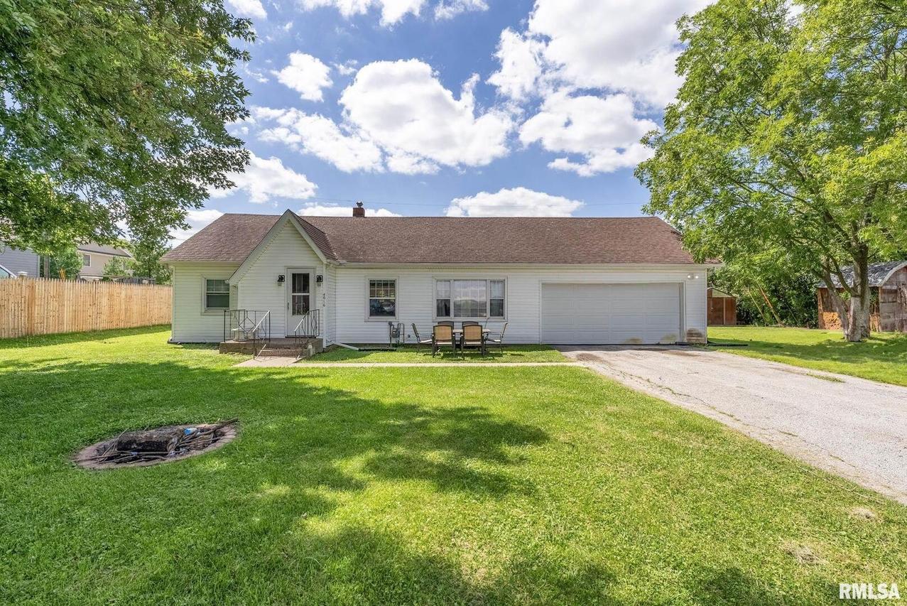 4616 34th St., Rock Island, IL 61201