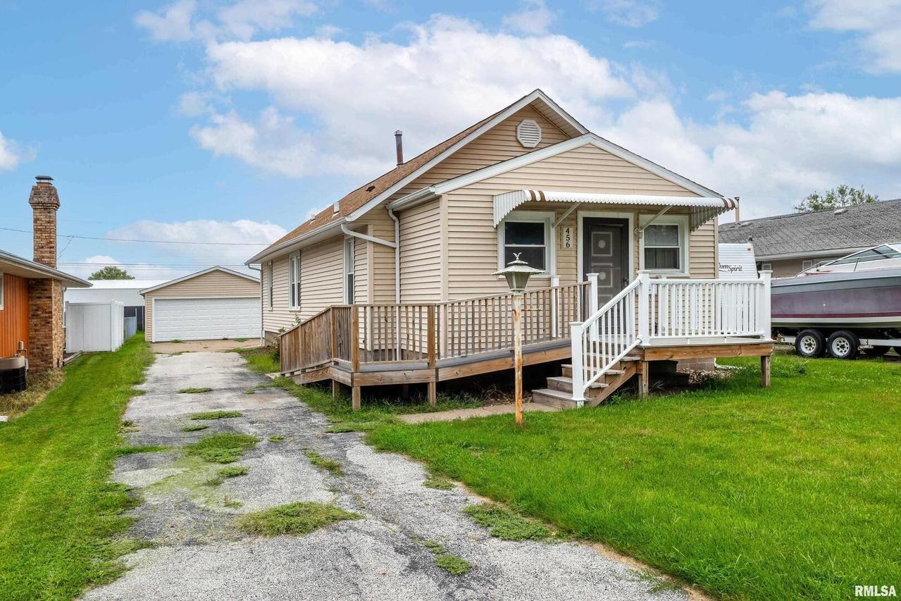 456 4th St., Milan, IL 61264