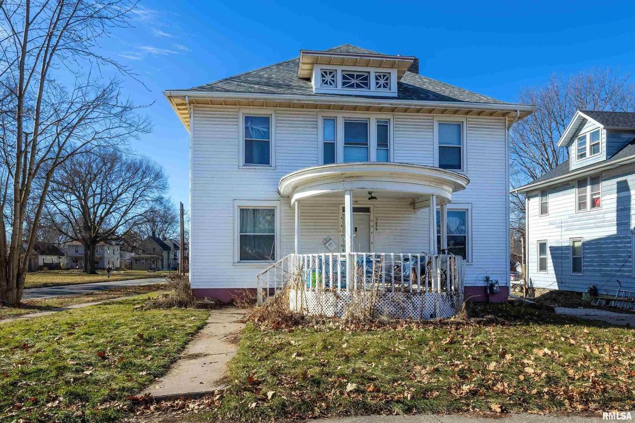 1236 16th St., Rock Island, IL 61201