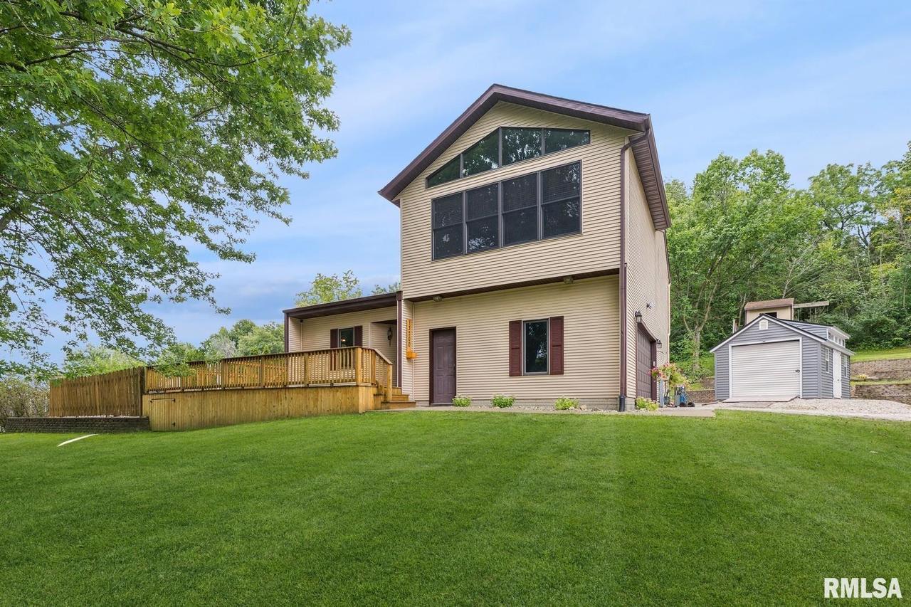 13200 78th Ave., Taylor Ridge, IL 61284