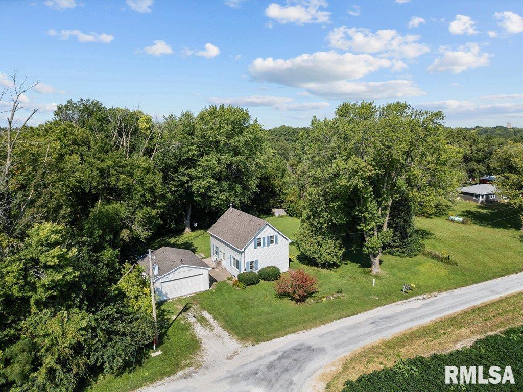 9200 77th St., Taylor Ridge, IL 61284