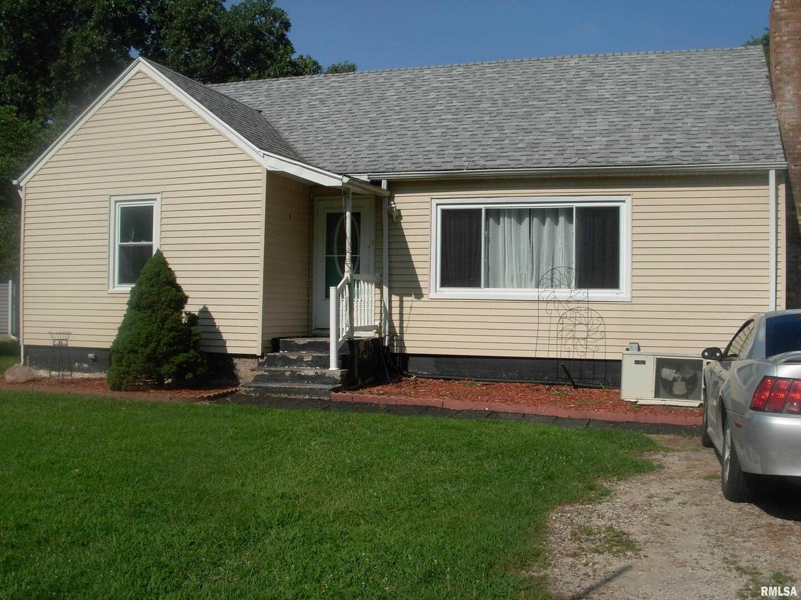 220 4th St., Hillsdale, IL 61257