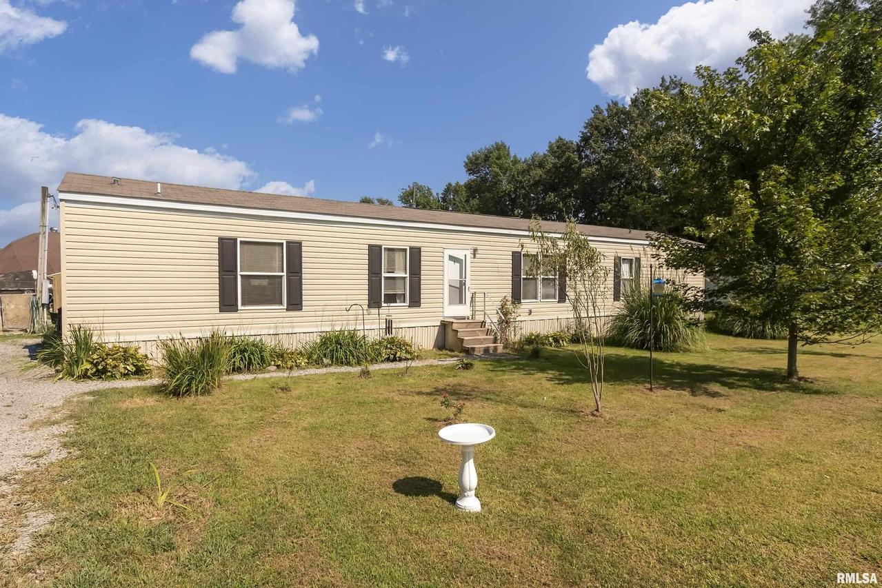 1703 Beverly St., Marion, IL 62959