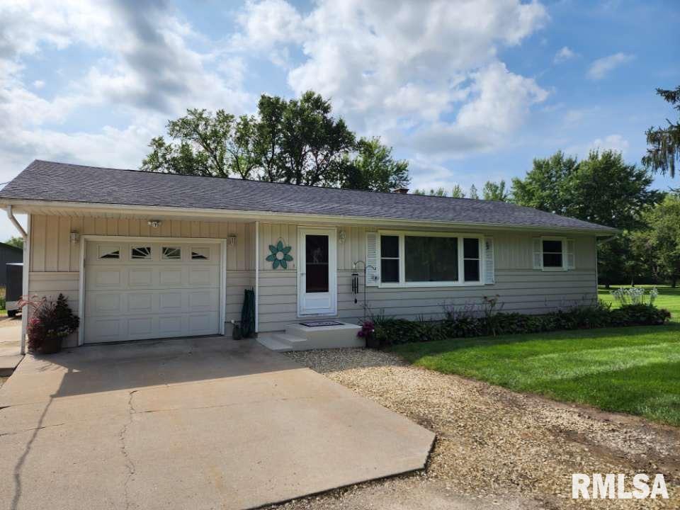 12339 Oakton Rd., Savanna, IL 61074