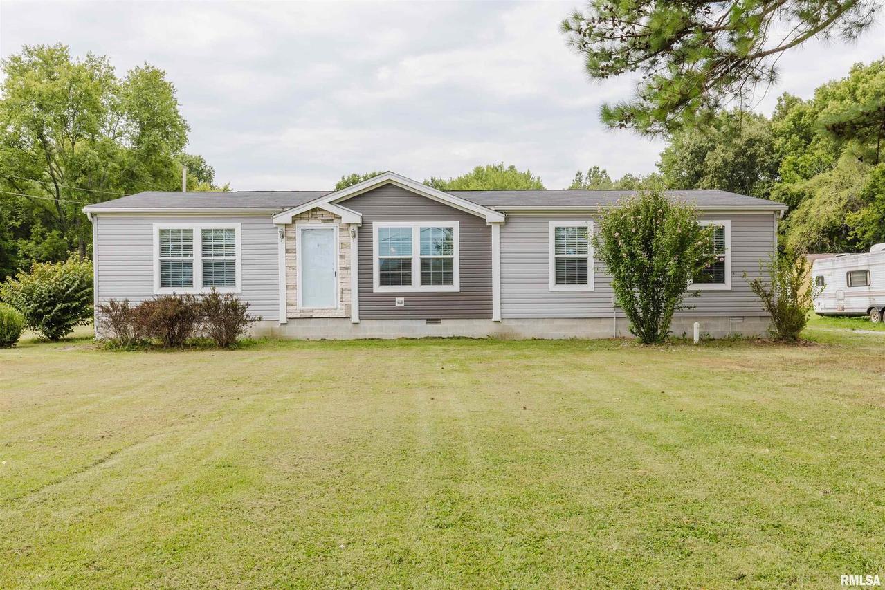 530 Mine B Rd., Herrin, IL 62948