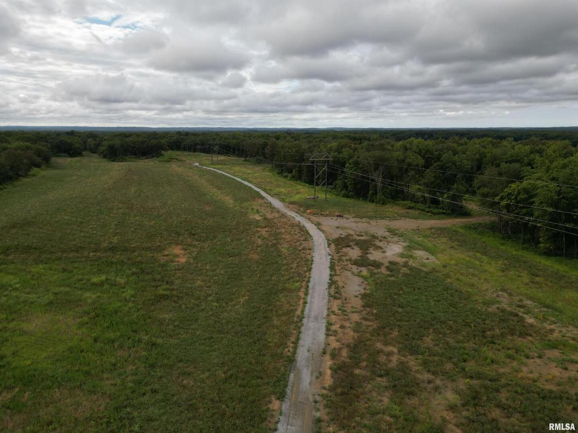 00 Legion Rd., Carrier Mills, IL 62917