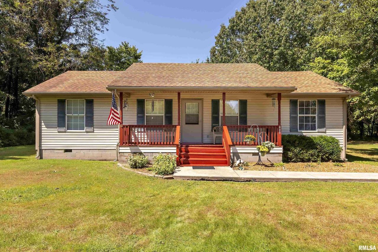 405 Madison St., Carterville, IL 62918