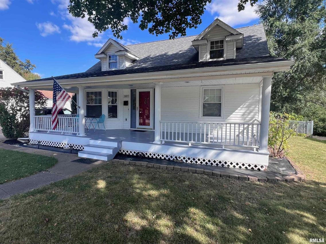 2937 30th St., Rock Island, IL 61201