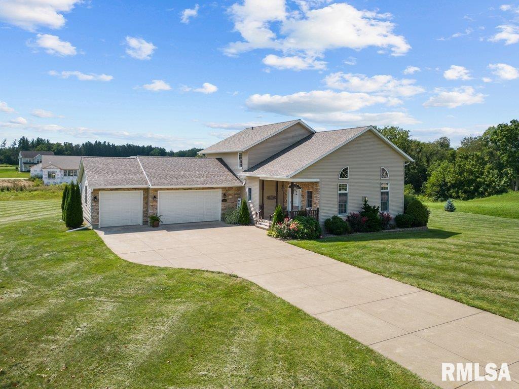 2103 Timber Ridge Dr., Port Byron, IL 61275