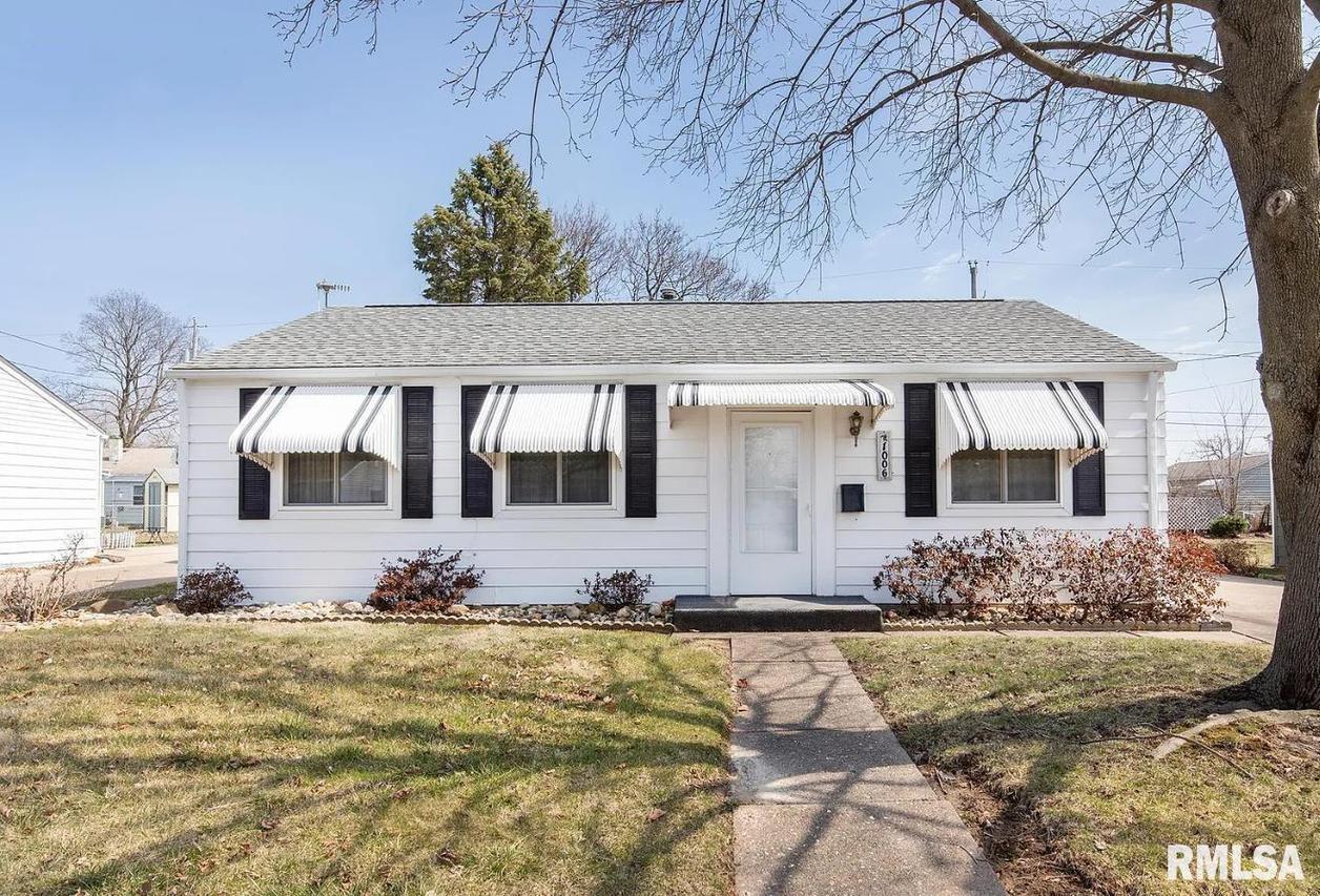 1006 40th St., Moline, IL 61265
