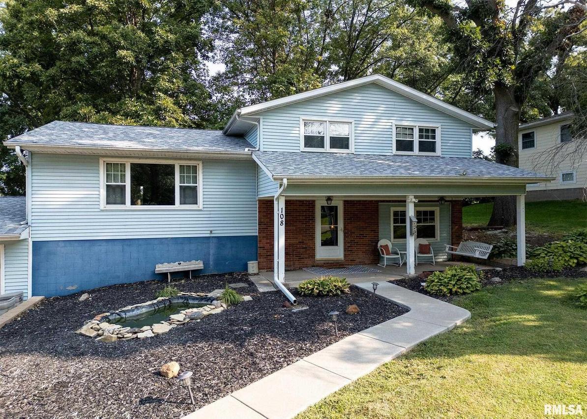 108 N Park Ave., Geneseo, IL 61254