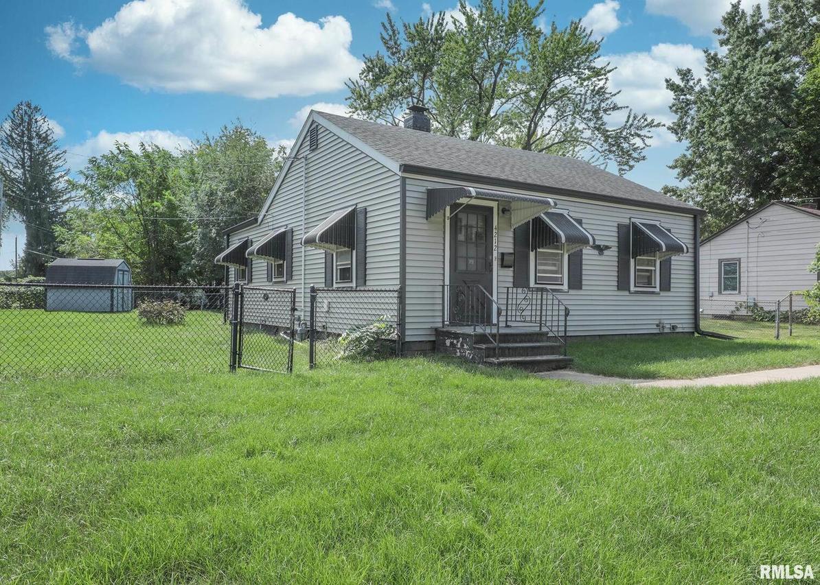 4212 29th Ave., Rock Island, IL 61201