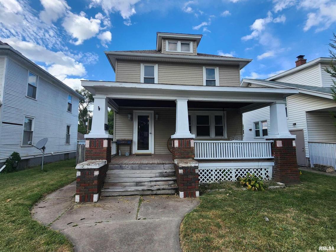 1845 Avenue Of The Cities Ave., Moline, IL 61265