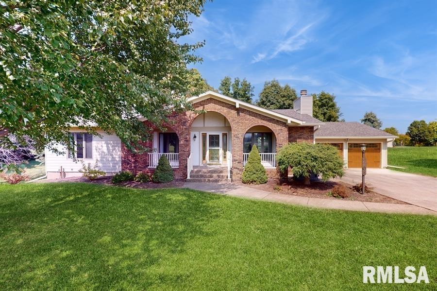 9708 84th Street Ct., Taylor Ridge, IL 61284