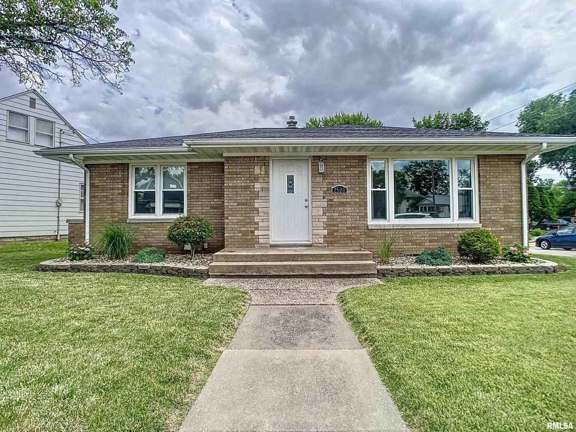 2500 Avenue Of The Cities, Moline, IL 61265