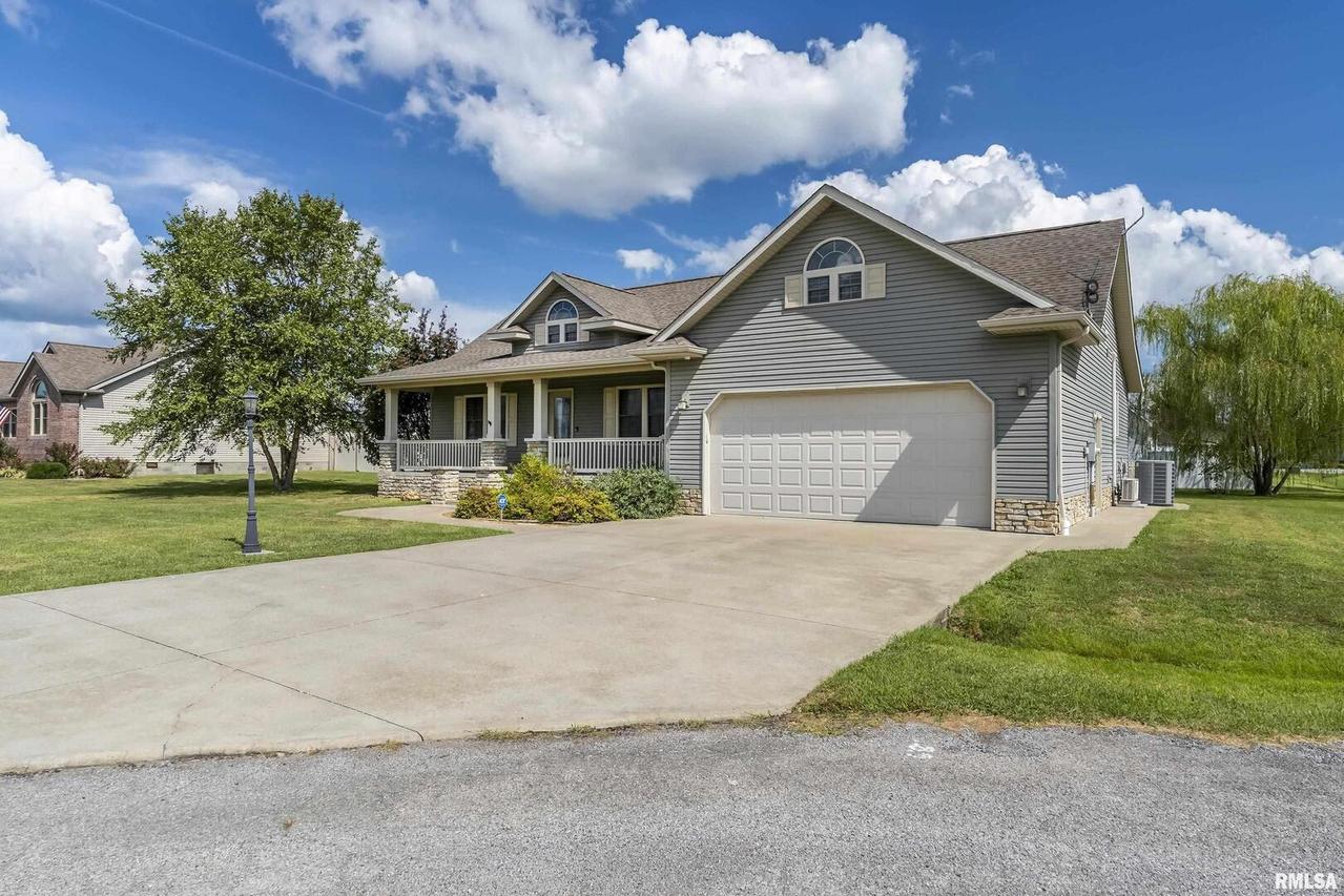 3216 Mustang Ct., Herrin, IL 62948