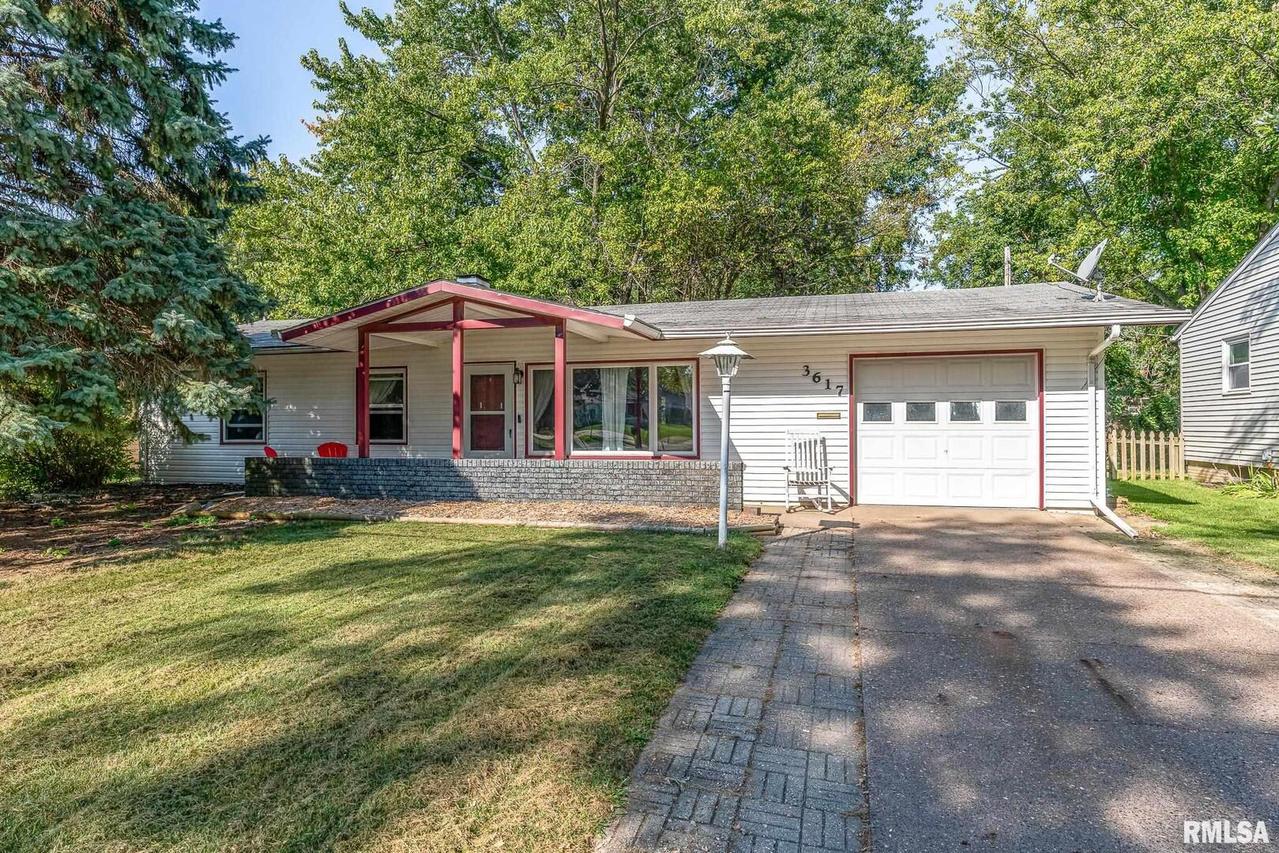 3617 9th St., East Moline, IL 61244