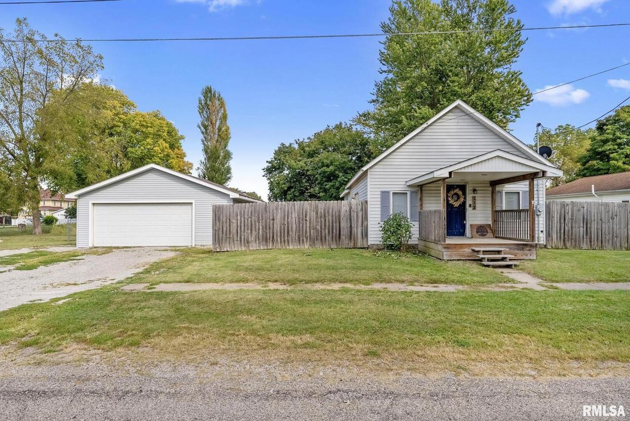 112 2nd Ave., Sherrard, IL 61281