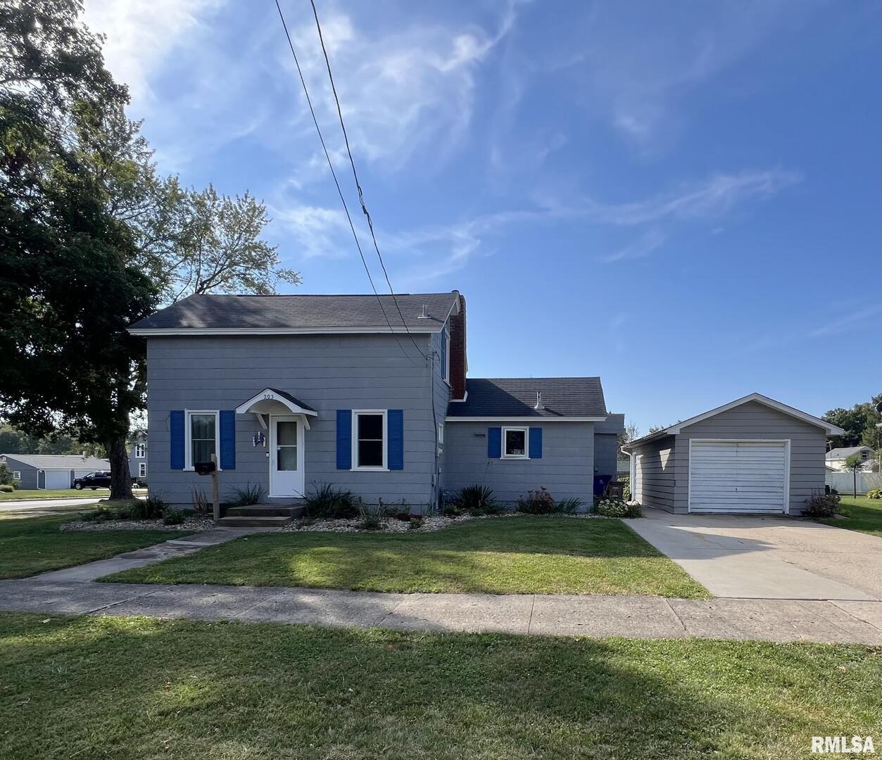 203 SW 4th St., Galva, IL 61434