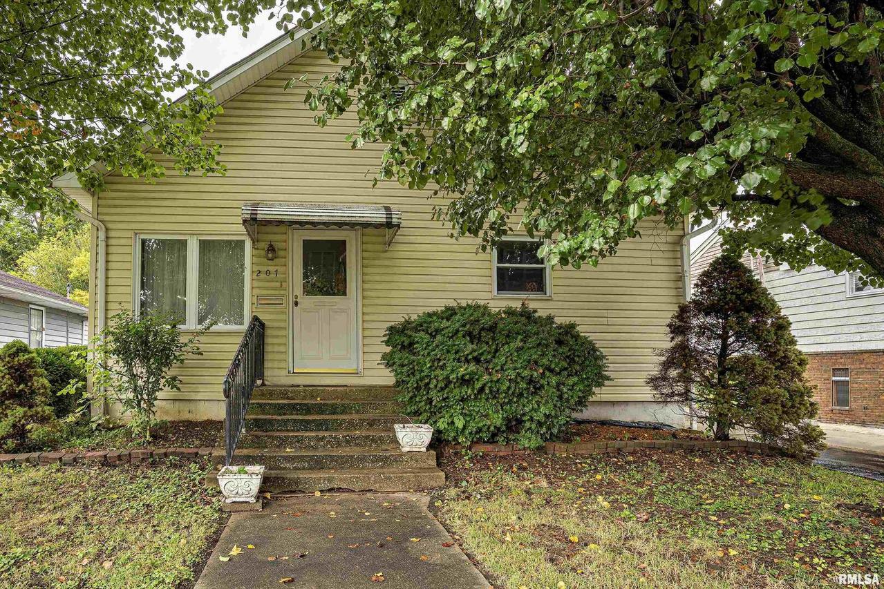207 N Gardner St., West Frankfort, IL
