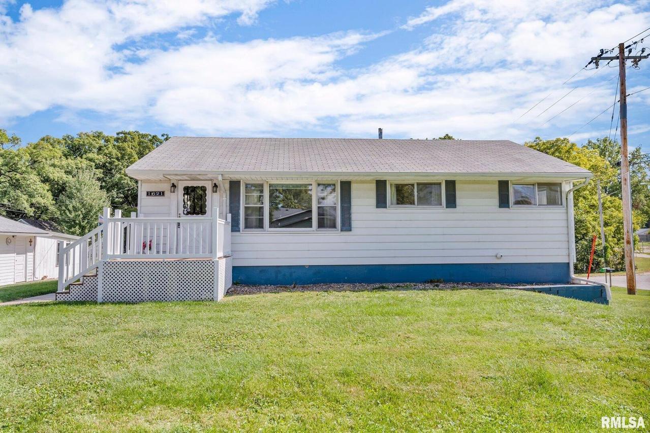 1621 14th St., Silvis, IL 61282