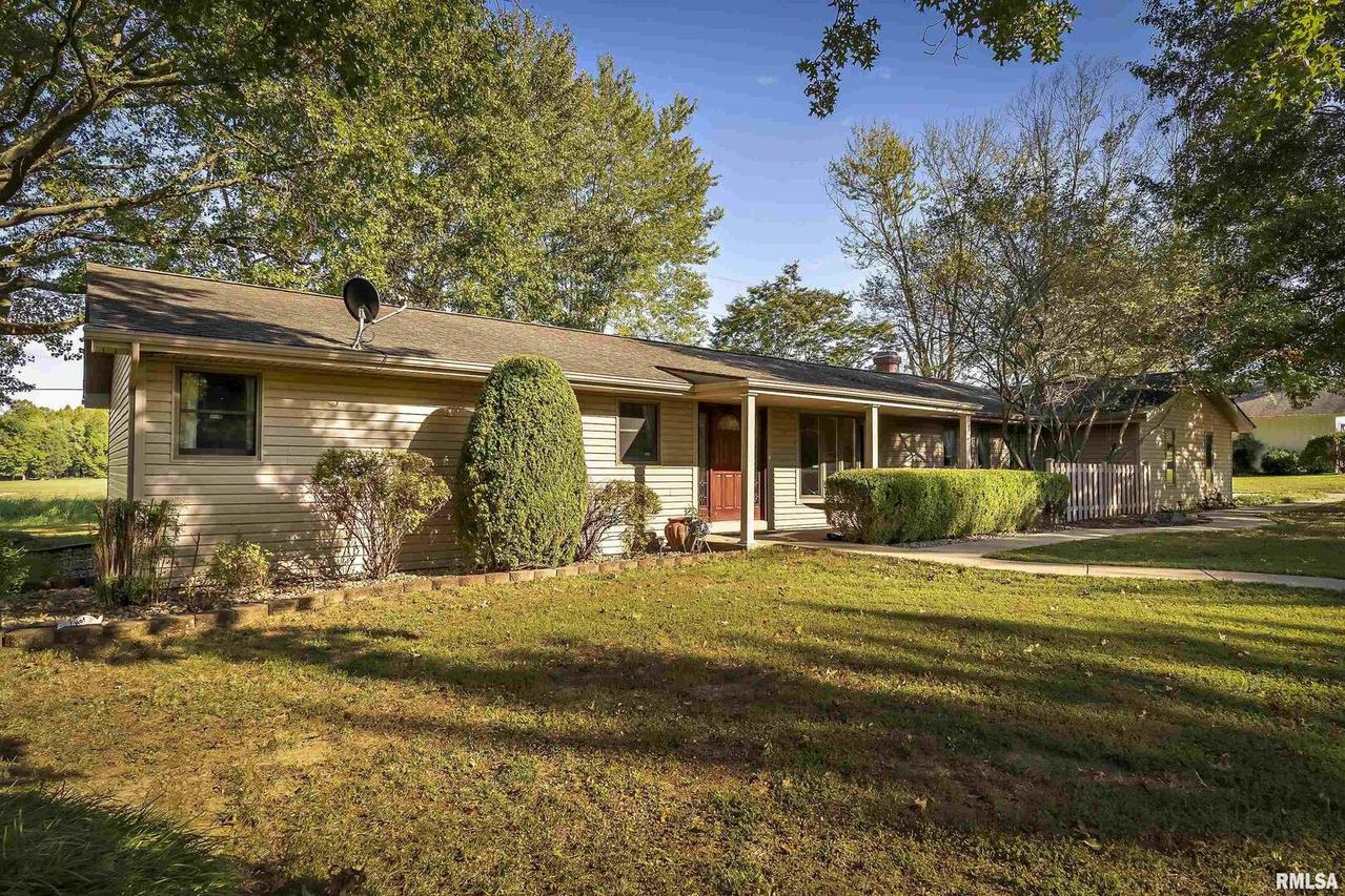 638 Indian Hill Dr., Herrin, IL 62948