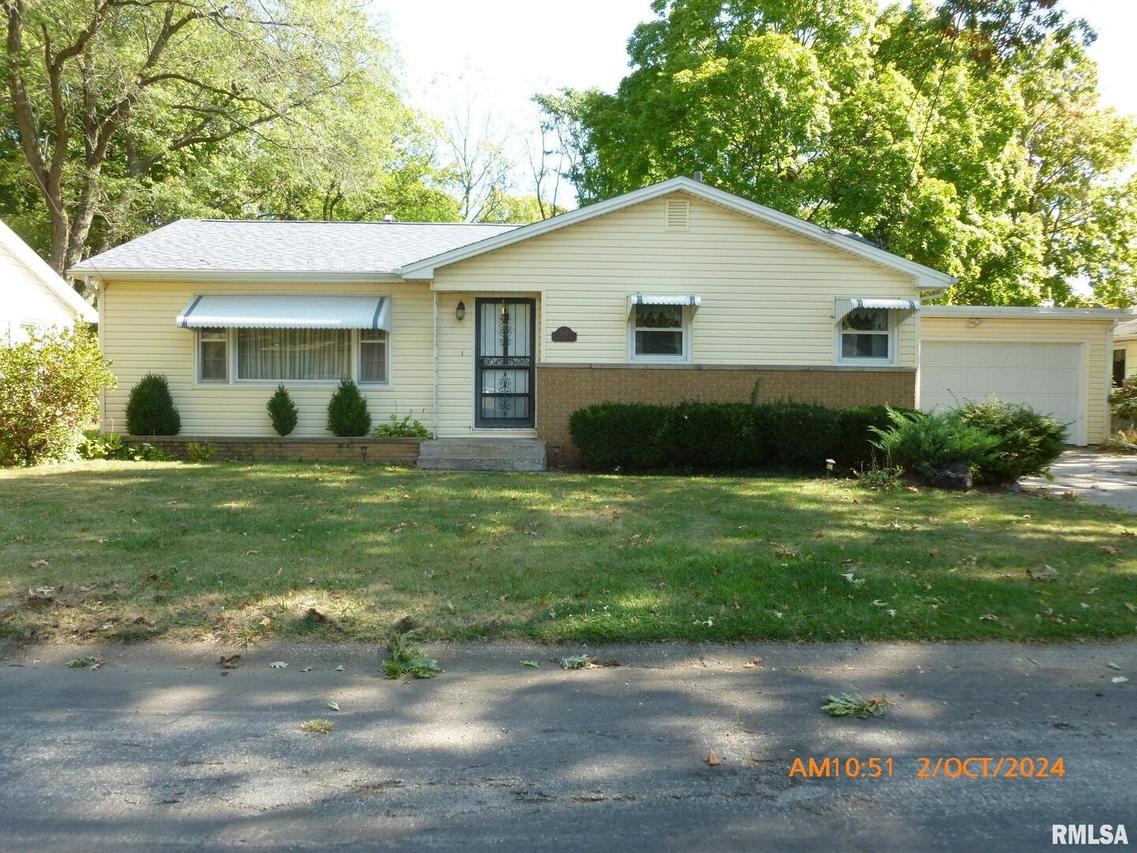 1912 3rd St. #A, East Moline, IL 61244