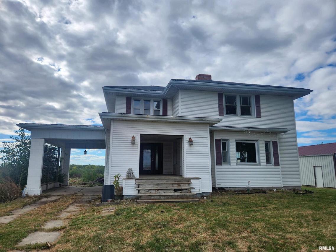 696 N State Highway 96, Warsaw, IL 62379