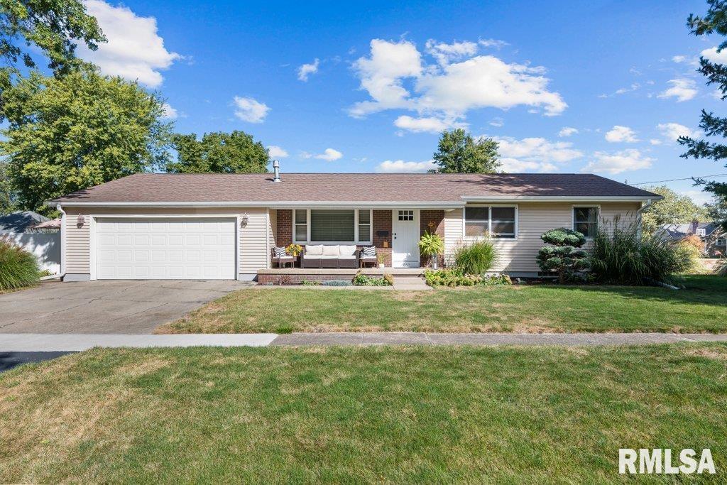 407 E Illinois St., Cambridge, IL 61238