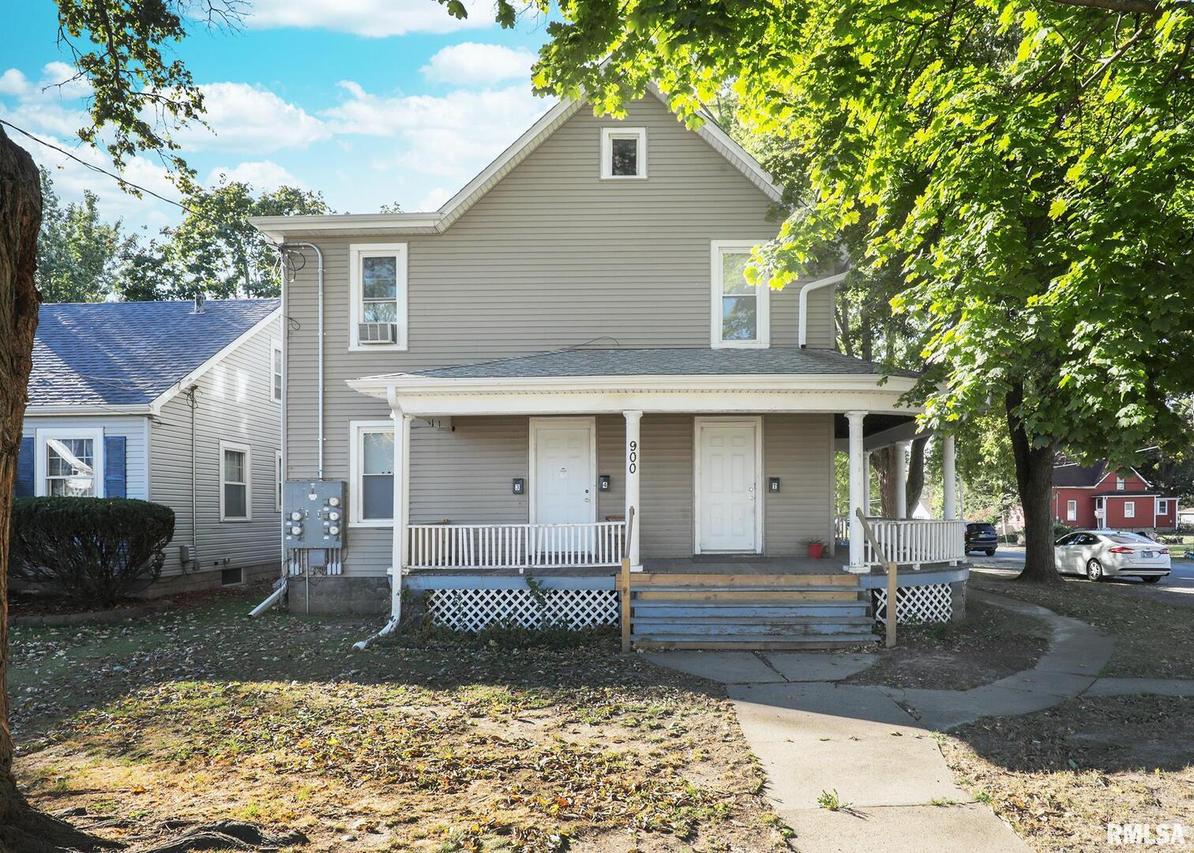 900 4th Ave., Silvis, IL 61282