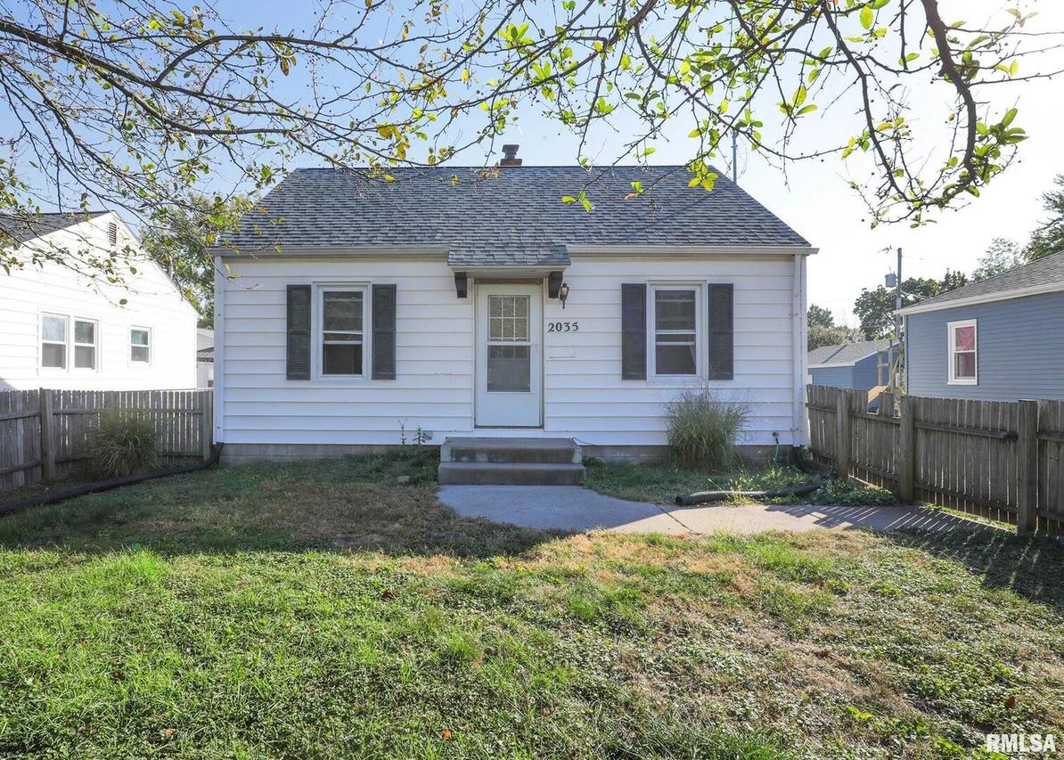 2035 36th St., Rock Island, IL